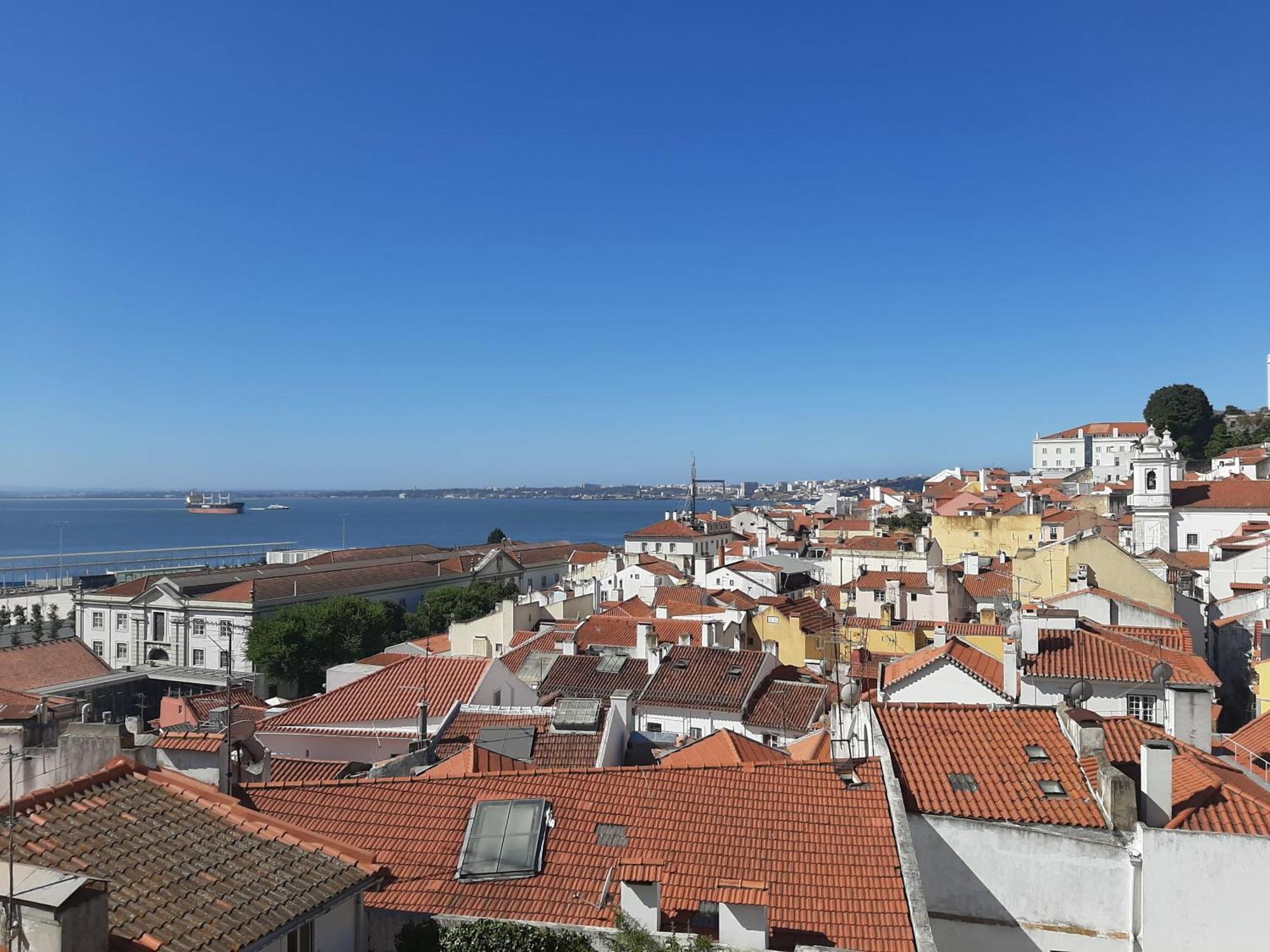 Apartamento Crooked House Alfama Lisboa Exterior foto